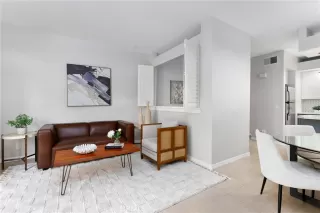 Photo #5: OC24040326 Listing 