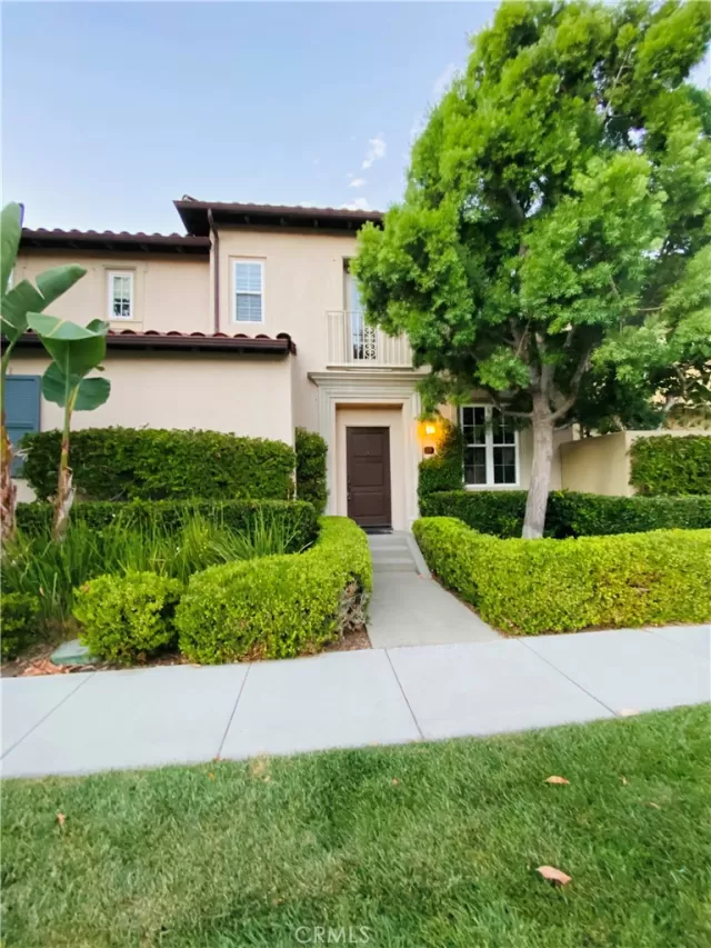 MLS: OC24041162 Condo For Sale