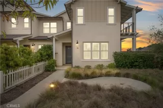 Photo #1: OC24041611 Listing