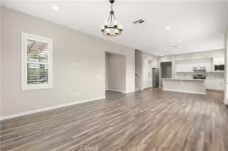 Photo #6: OC24041611 Listing