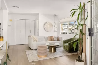 Photo #2: OC24041713 Listing 