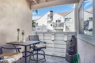 Photo #5: OC24041786 Listing 