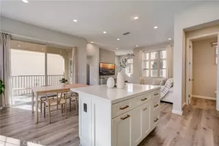 Photo #5: OC24041841 Listing