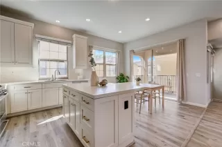 Photo #6: OC24041841 Listing