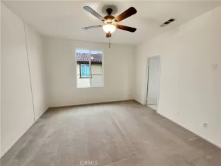 Photo #4: OC24042067 Listing 