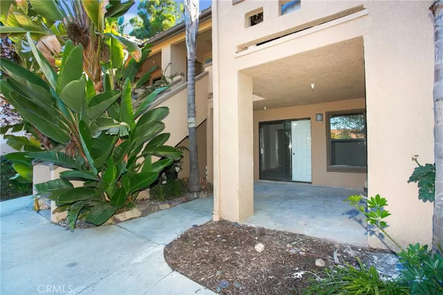MLS: OC24042131 Condo For Sale