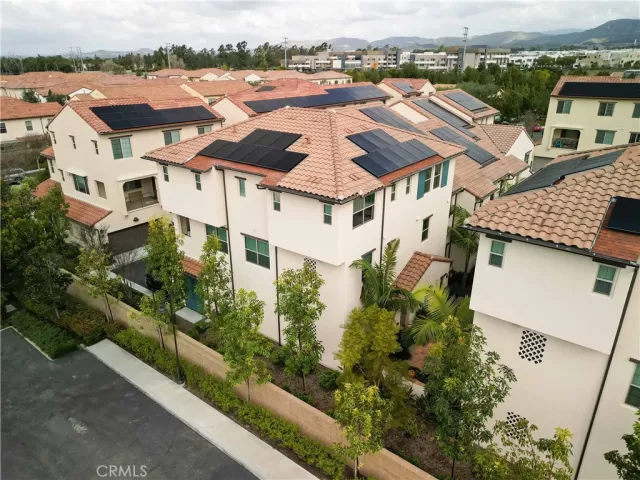 MLS: OC24042528 Condo For Sale