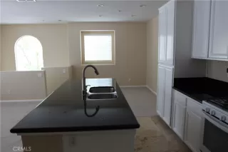 Photo #6: OC24042652 Listing