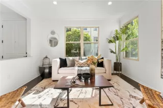 Photo #2: OC24042706 Listing 