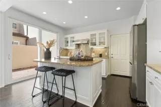 Photo #6: OC24042706 Listing 