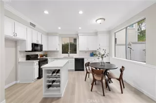 Photo #6: OC24042886 Listing 