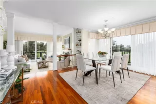 Photo #2: OC24043128 Listing