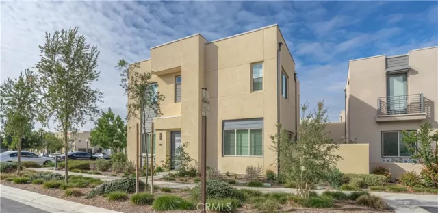 MLS: OC24043225 Condo For Sale