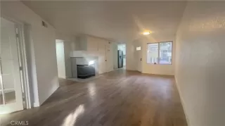 Photo #3: OC24043596 Listing