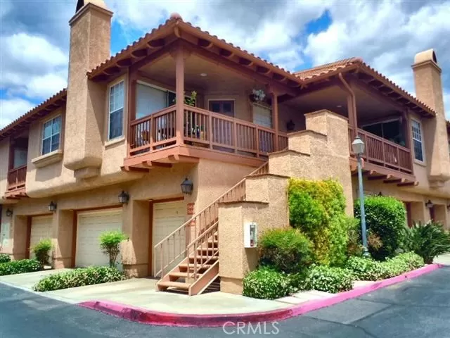 MLS: OC24043615 Condo For Sale