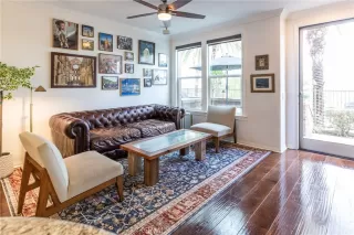 Photo #5: OC24043699 Listing 