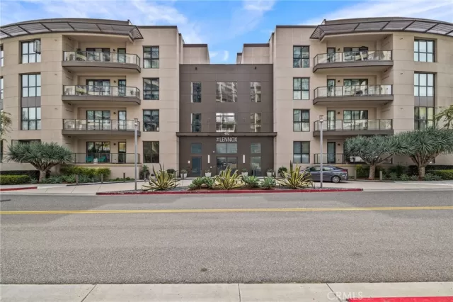 MLS: OC24043776 Condo For Sale