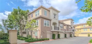 Photo #2: OC24043988 Listing 