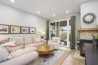 Photo #2: OC24044296 Listing