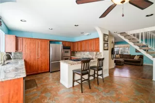 Photo #5: OC24045031 Listing 