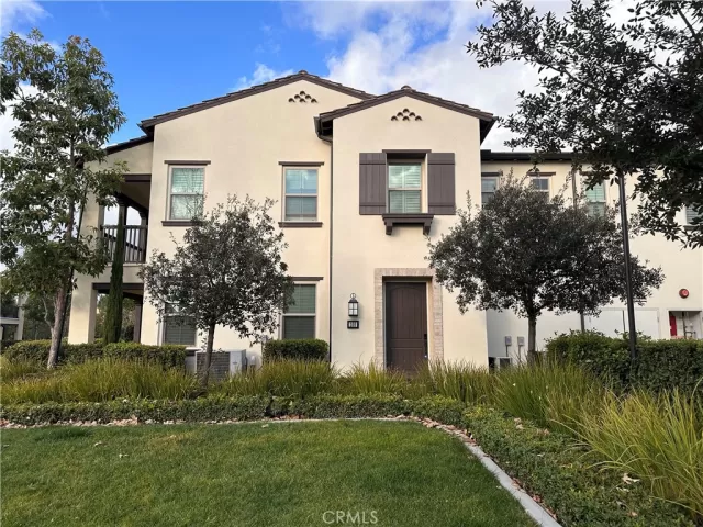 MLS: OC24045134 Condo For Sale