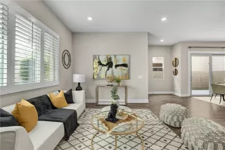 Photo #2: OC24045369 Listing