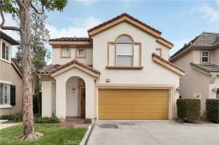 More Details about MLS # OC24045540 : 14 LANTERN LANE