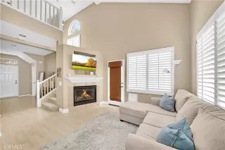 Photo #2: OC24045540 Listing 