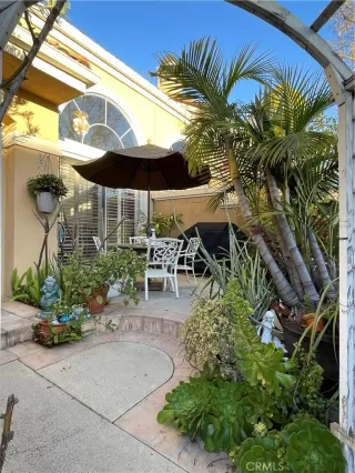 Photo #4: OC24045546 Listing 