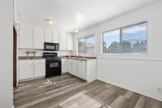 Photo #5: OC24045581 Listing 