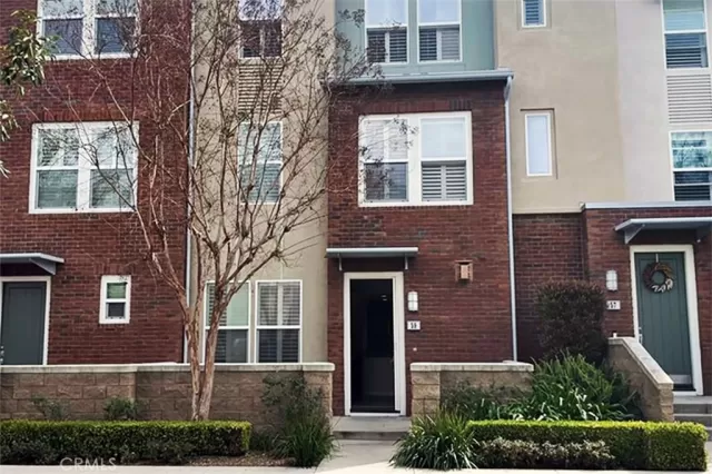 MLS: OC24046228 Condo For Sale