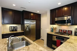 Photo #4: OC24046228 Listing 