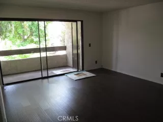 Photo #4: OC24046264 Listing 