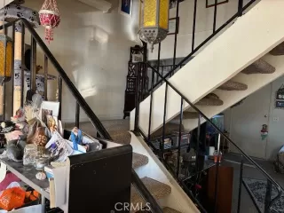 Photo #6: OC24046594 Listing 