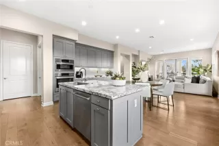 Photo #5: OC24047267 Listing 