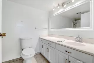 Photo #6: OC24047339 Listing 