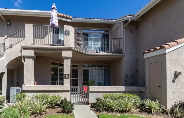 MLS: OC24047427 Condo For Sale