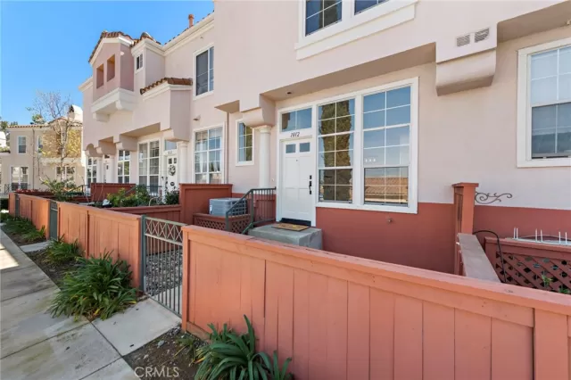 MLS: OC24047633 Condo For Sale