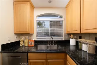 Photo #3: OC24047729 Listing 