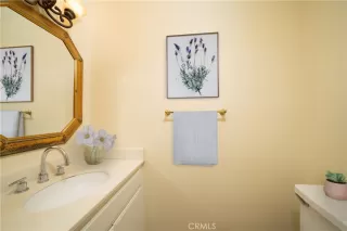 Photo #4: OC24047729 Listing 