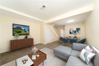 Photo #6: OC24047729 Listing 