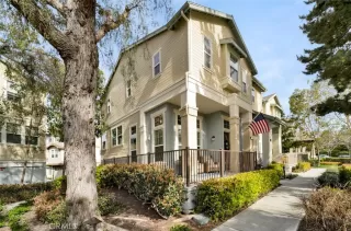 Photo #3: OC24048176 Listing 