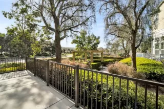 Photo #6: OC24048176 Listing 