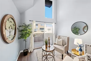 Photo #2: OC24048214 Listing