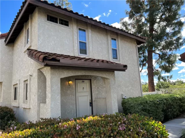 MLS: OC24048230 Condo For Sale