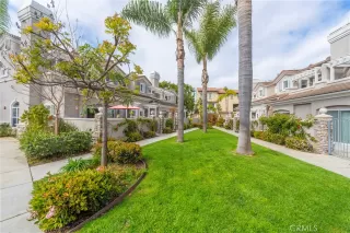 Photo #1: OC24048314 Listing 