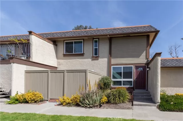 MLS: OC24048845 Condo For Sale