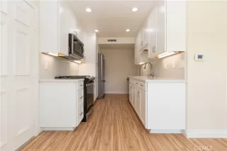 Photo #2: OC24048845 Listing