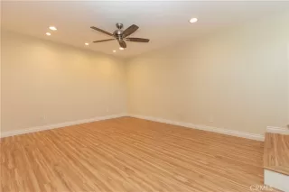 Photo #6: OC24048845 Listing