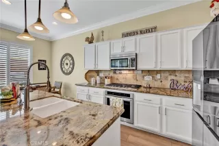 Photo #6: OC24048905 Listing 